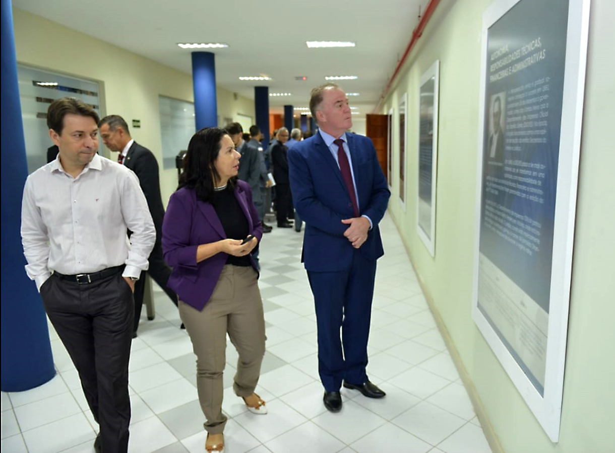 Governador visita Exposição dos 129 anos do Diário Oficial_Hélio Filho (...2